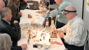 FLY TYING